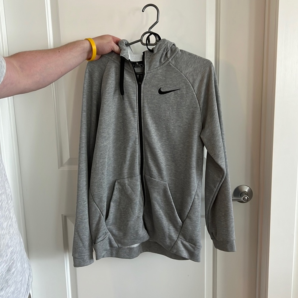 Nike zip up hoodie